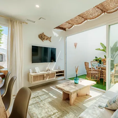 Olas De Calma Peaceful Retreat 에스테포나